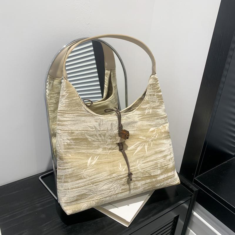 

Сумка жіноча 2024 весна та літо нова трендова нішева мода іноземна текстура велика місткість для поїздок на роботу універсальна плечова сумка-тоут хакі