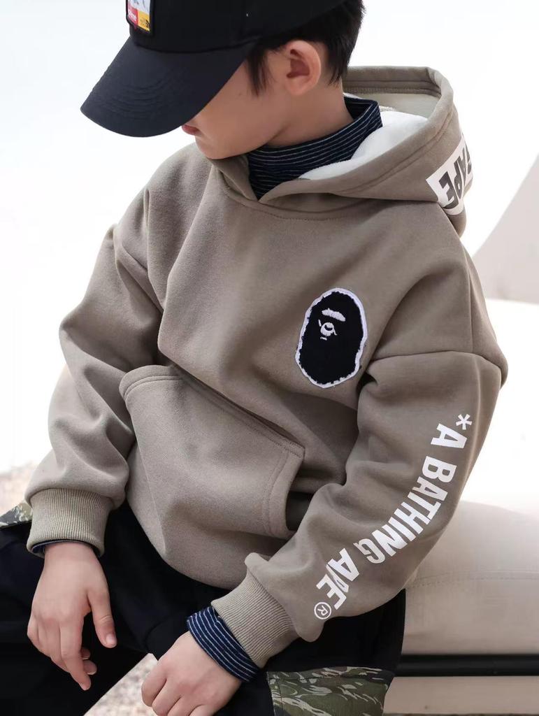 Trendy Japanese Style Boys' Hooded Fleece-Lined Autumn/Winter Sweatshirt