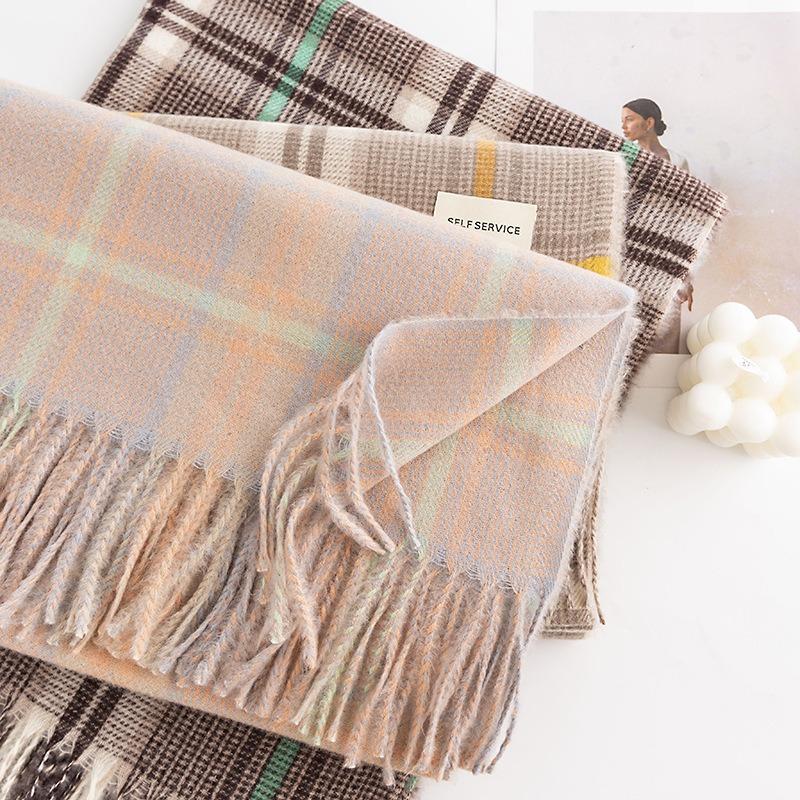 Elegant Plaid Scarf Women's Winter New Fashion Commuter Neck Protection Cold Imitation Cashmere Scarf Warm Shawl