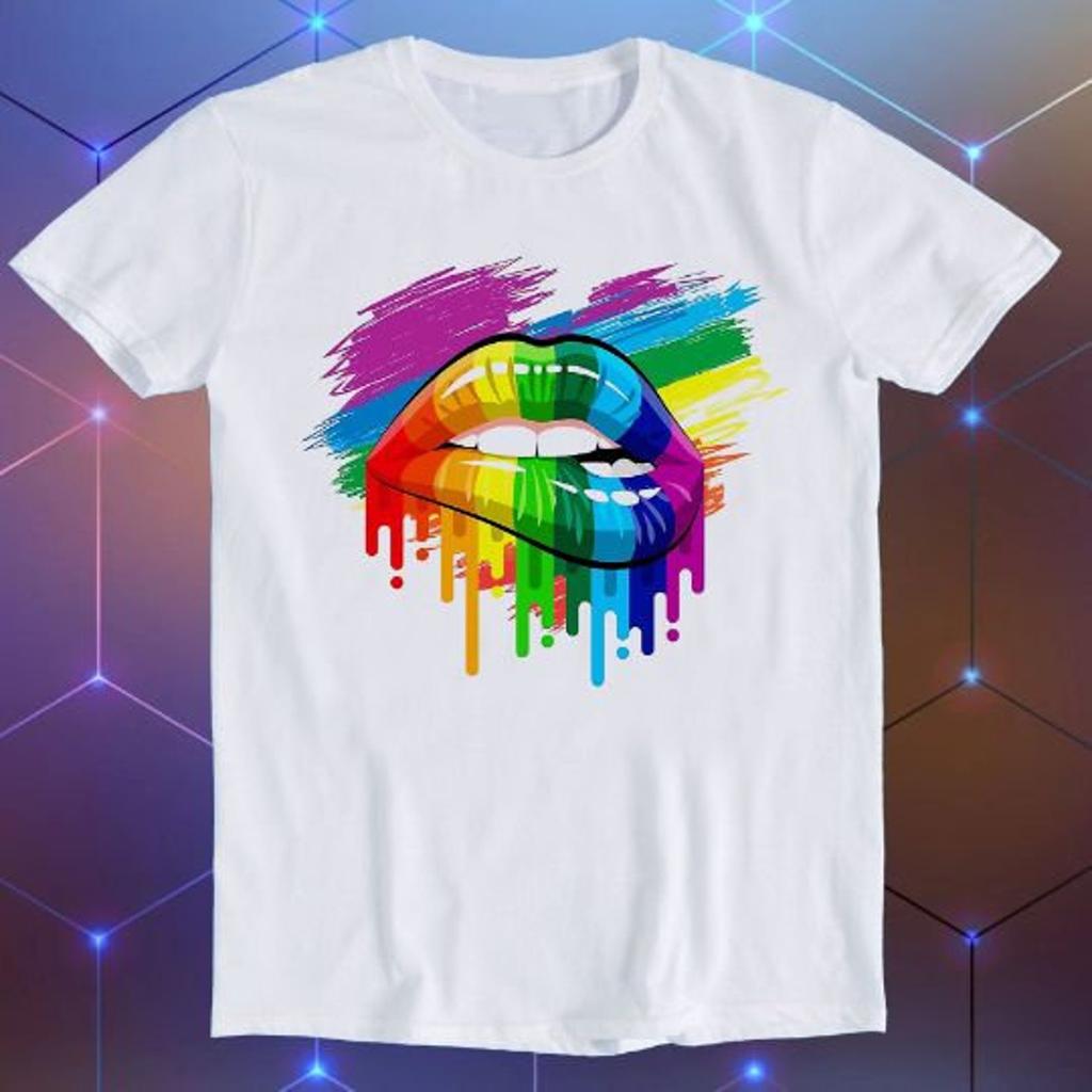 Rainbow Pride Lips Lgbt Proud Gay Soho London Art Funny Gift T-Shirt E45