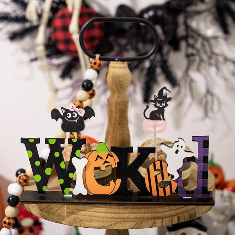 Eerie Wood Crafted Ornament Stylish Wood Halloween Letter Ornament Decoration for Enthusiastic Decorators