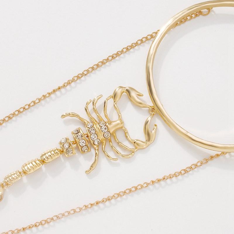 Halloween Scorpion Upper Arm Bracelet Armband Lady Love Retro Jewelry Accessory