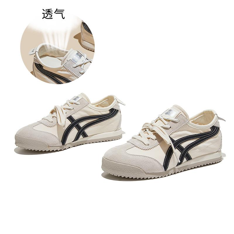 

Leather German training shoes women s spring new retro flat-soled Forrest Gump shoes versatile casual sports shoes trendy cool women s shoes 35