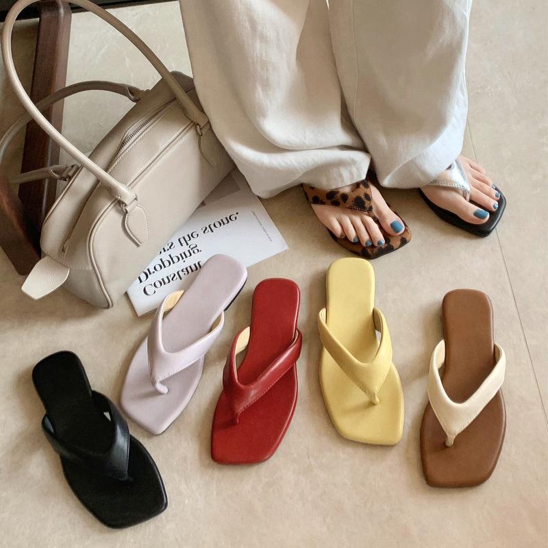 Korean Style Women's Square Toe Non-Slip Summer Sandals - Casual French Thong Flip-Flops for Outdoor Wear