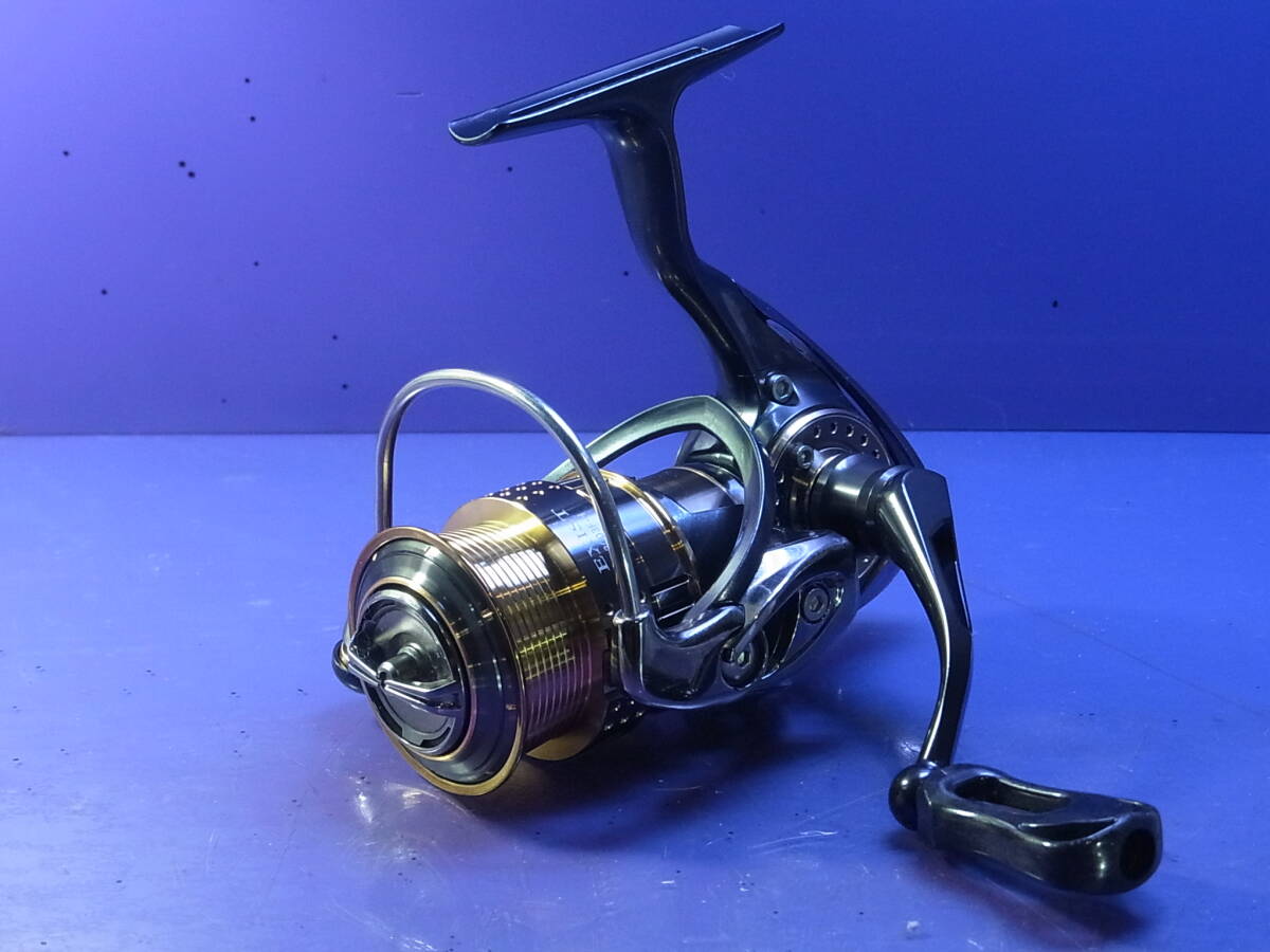 [USED]DAIWA 15 Exist 2003F-H Spinning Reel Rare Model Excellent Condition
