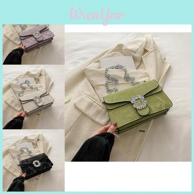 Trendy Summer Fashionable Shoulder Bag With Unique Chain Design Perfect For Daily Use
