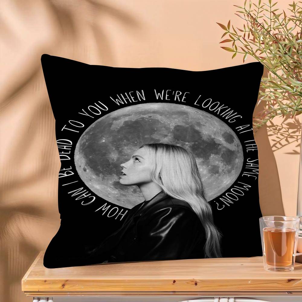 

Pop Singer Actor Renee Rapp Personalized Pillow Cover Kids Bedroom Wild Party Decor Pillowcase kid Birthday shower Gift 30x30 cm