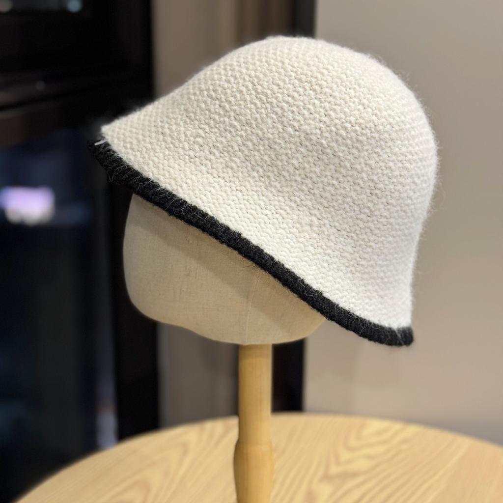 Korean Style Dongdaemun Fisherman Hat for Women In Winter Versatile Face Showing Small Furry Bucket Hat Thickened Plush Warm Basin Hat