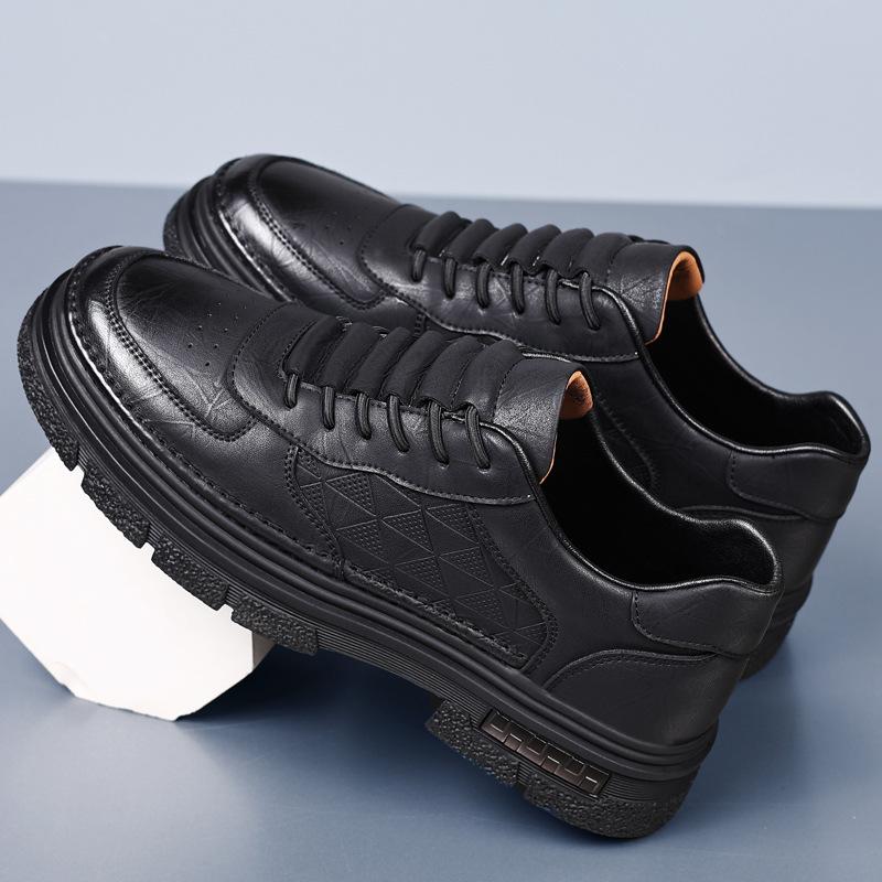 

2025 new men s casual leather shoes British fashion trend board shoes cowhide thick shoes 38 чёрный
