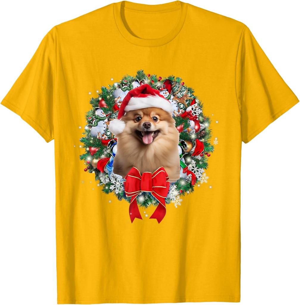 Pomeranian Christmas Wreath Graphic Tee Cute Dog Lover Casual Short Sleeve T-Shirt