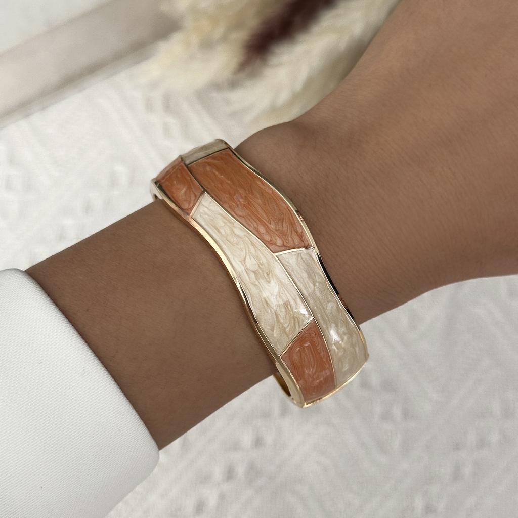 Vintage Punk Weiße Emaille Tropföl Runde Armreifen für Damen Übertriebene Geometrische Breite Manschettenarmbänder Hip Hop Party Schmuck