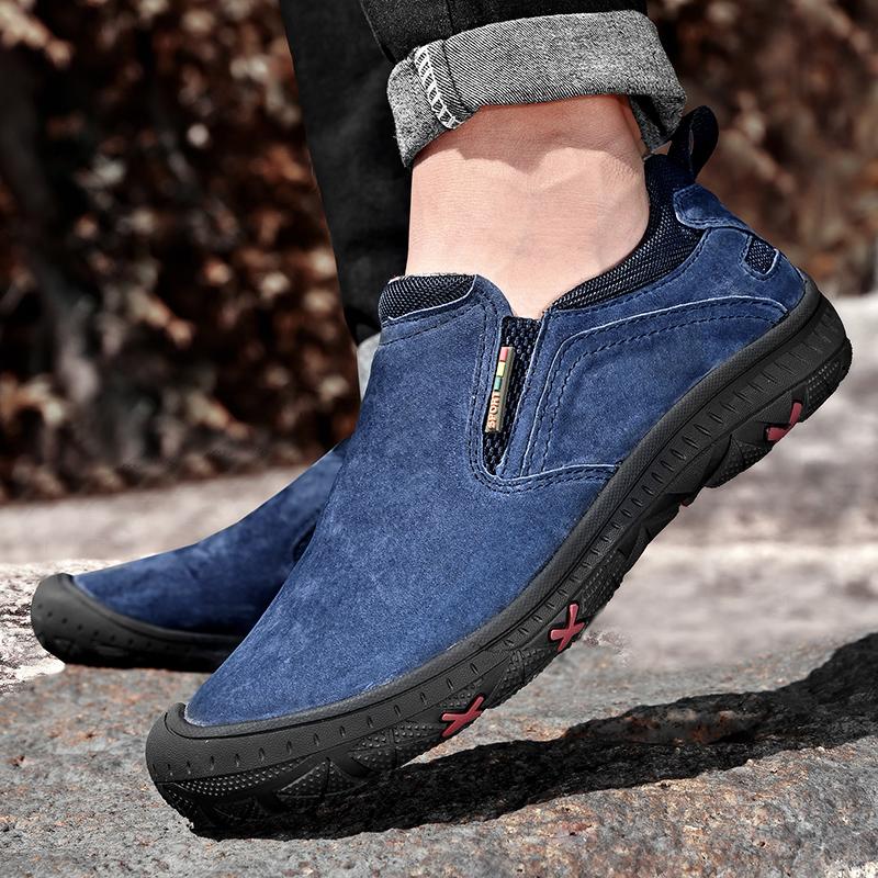 Men's Leather Shoes Classic Slip-on Flat Loafers Summer Casual Shoes Soft Sole Men Sneakers Moccasin Loafers for Men