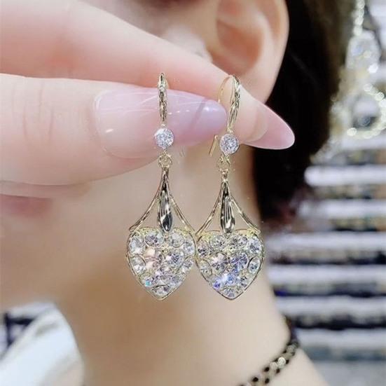 Vonzó medálos fülbevalók teljes strasszkővel, geometrikus, alkalmi