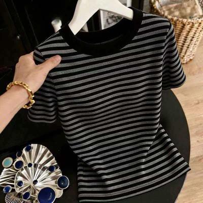 Bluzki – T-shirty i koszulki