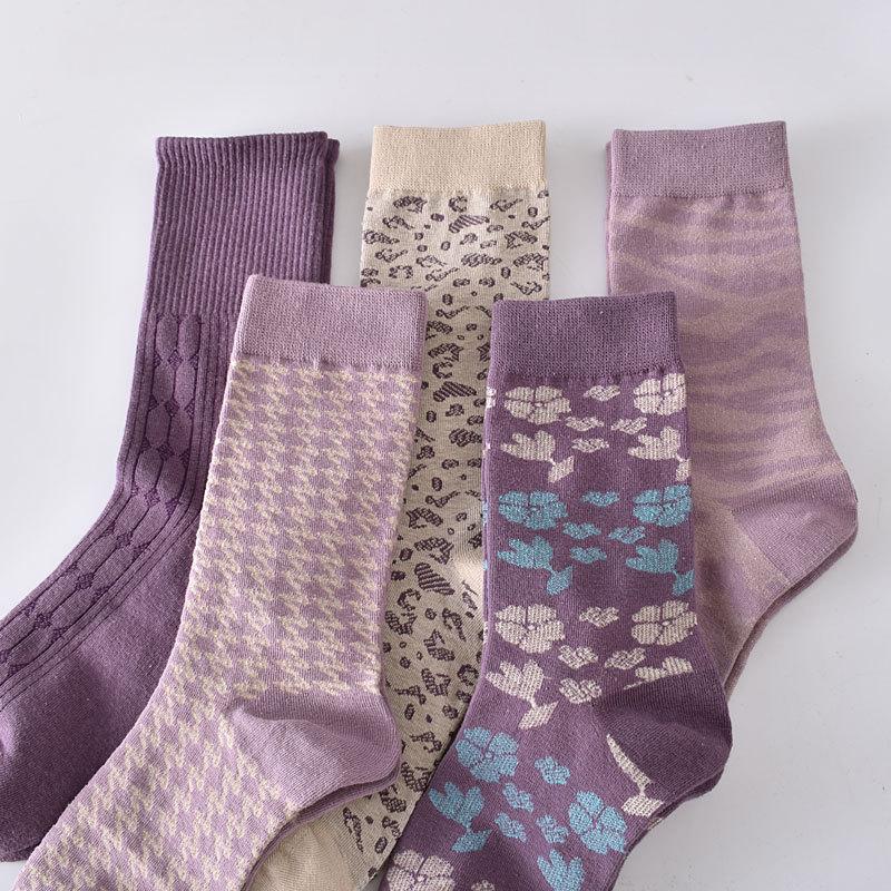 5 Paare/ Los Traumähnliche Damen Socken Harajuku Retro Stickerei Frühling 3D Strickerei Blumen Geprägter Druck Lolita Weihnachtsgeschenk