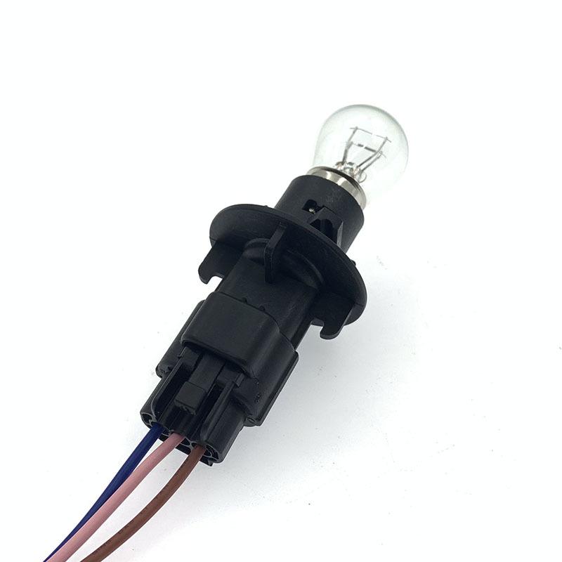 XBP100190 Compatible Three-Pin Brake Light Socket Bulb for Land Rover Models AMR1422/MA939976-TA975885