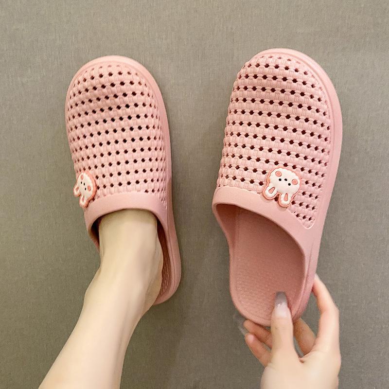 2024 Modische Hohlsandalen für Damen - Atmungsaktive, bequeme, flache Strandpantoffeln