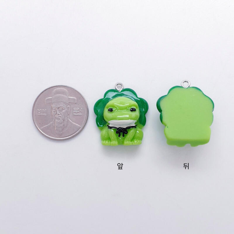 Green Poggle Ribbon Frog Acrylic Pendant Keychain Material