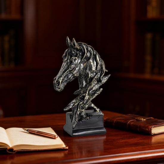 Horse Head Ornament Unique Appearance Decorative Sculpture Animal Figurine Table Equestrian Decoration