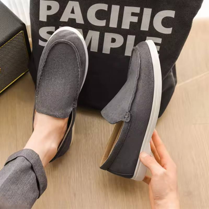 Men Flat Loafers 2025 Frosted Suede Flat Shoes Comfortable Non Slip Fashion Loafers Lightweight Trendy Outdoor Casual Shoes