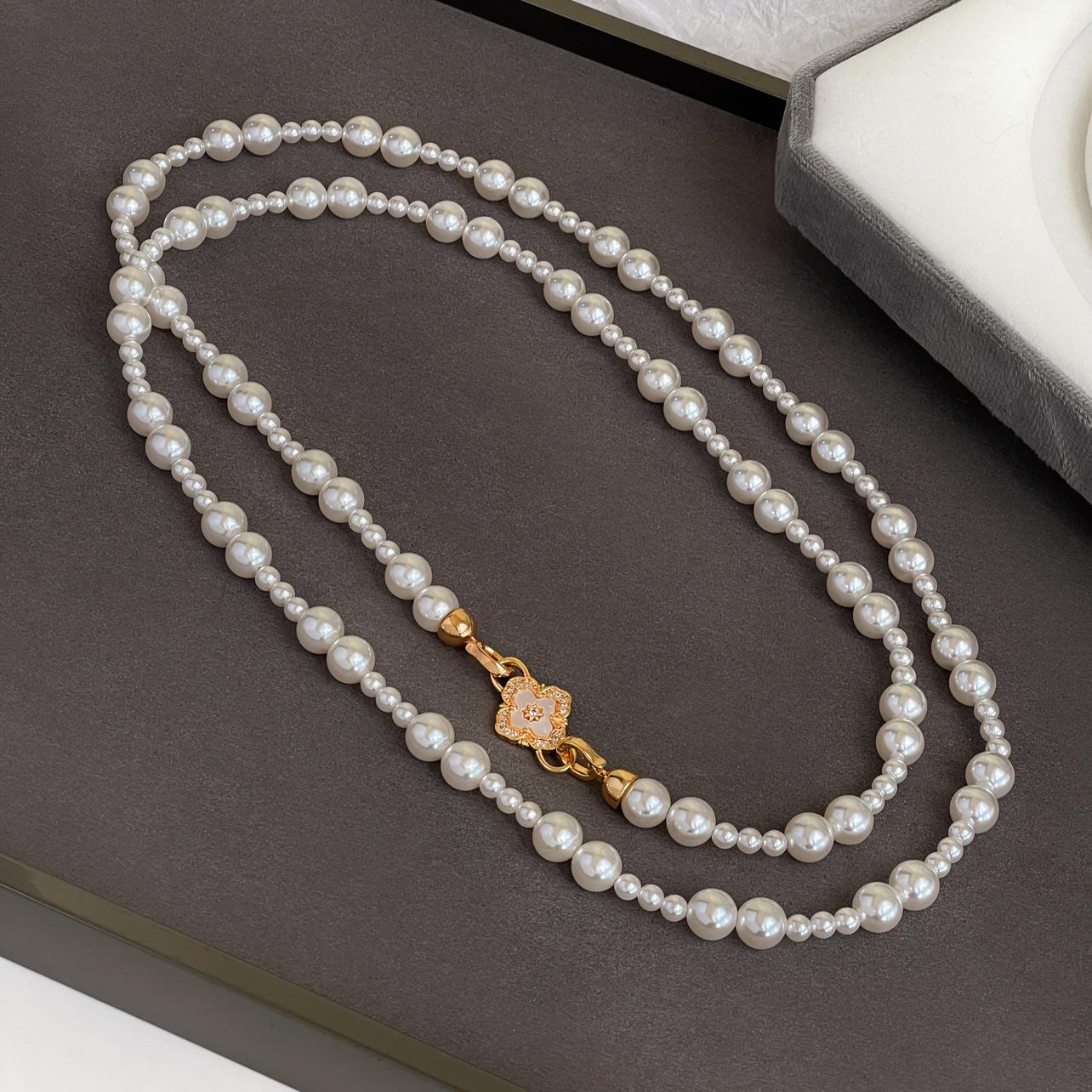 Extended White Fritillary Flower Buckle Gypsy Shijia Pearl Necklace Niche Autumn And Winter Multi-Layer Stacked Sweater Chain