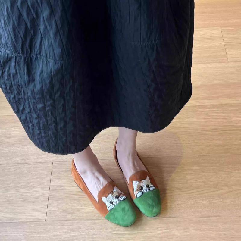 Fashion Colorblock Single Shoes Women Spring New Retro Round Toe Deep Mouth Cute Cat Embroidered Slip-on Soft Sole Flat Shoes