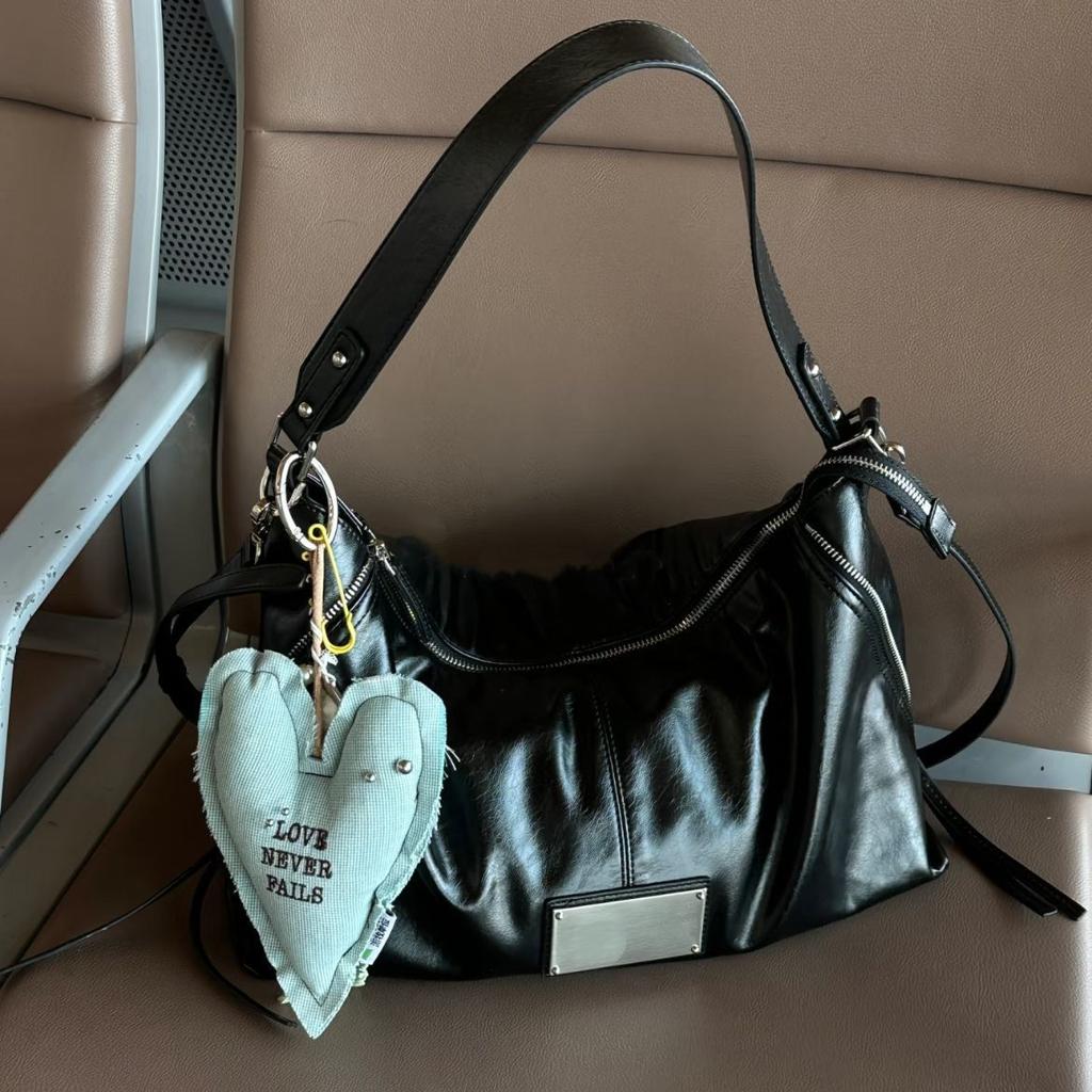 Versatile Spice Girl Underarm Bag Women 2025 New Niche Retro Shoulder Crossbody Bag Student Commuter Tote Bag Women