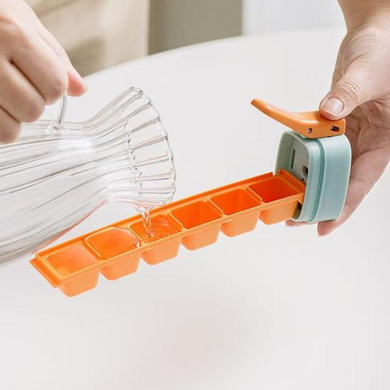 2Pcs Press-Release Ice Cube Tray with Lid Food-Grade Silicone Mold for Freezer Easy-Release Leak-Proof Space-Saving Ice Maker for Home Party
