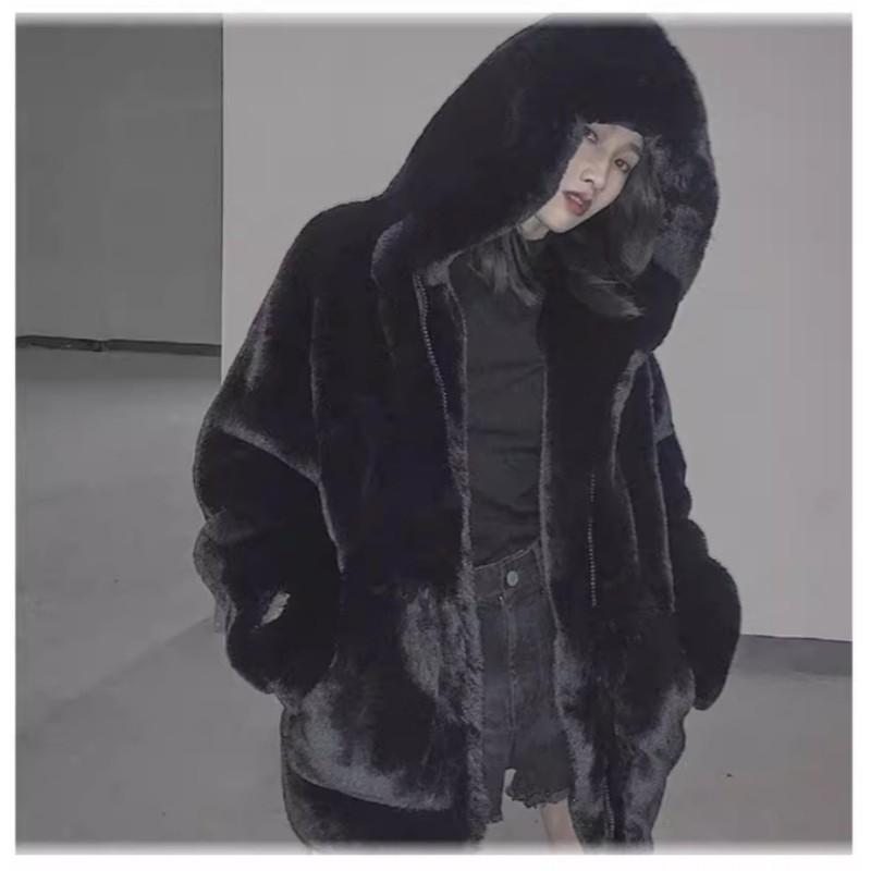 Women`s Winter Oversized Mid-Length Thickened Hooded