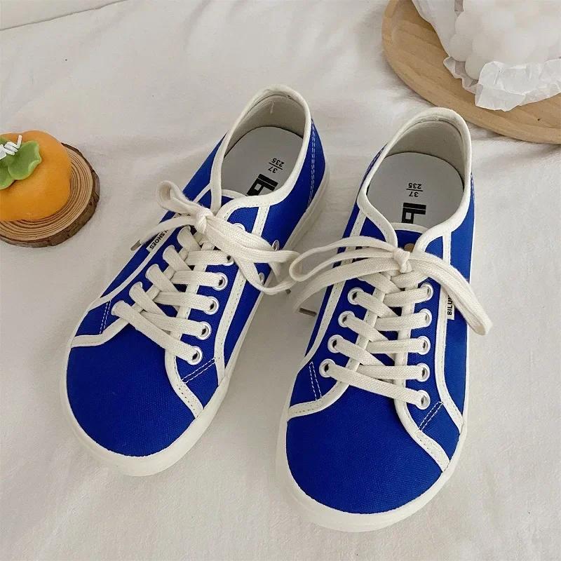 Fashion Designer Canvas Shoes Women Low Top Sneakers Wide Toe Lace Up Trainers Shoes Brand Girls Red Blue Sneakers Girls Tenis Plimsolls