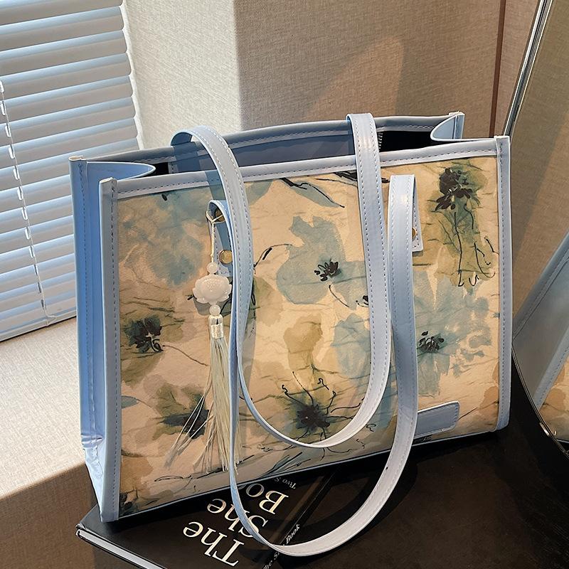 French Niche Large Capacity Bag Autumn and Winter Versatile Hand-held Shoulder Bag Commuter Student Tote Bag