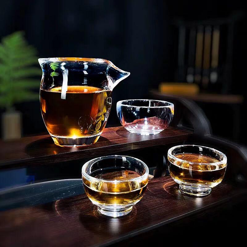 Yingyin Donghai Crystal Tea Pitcher