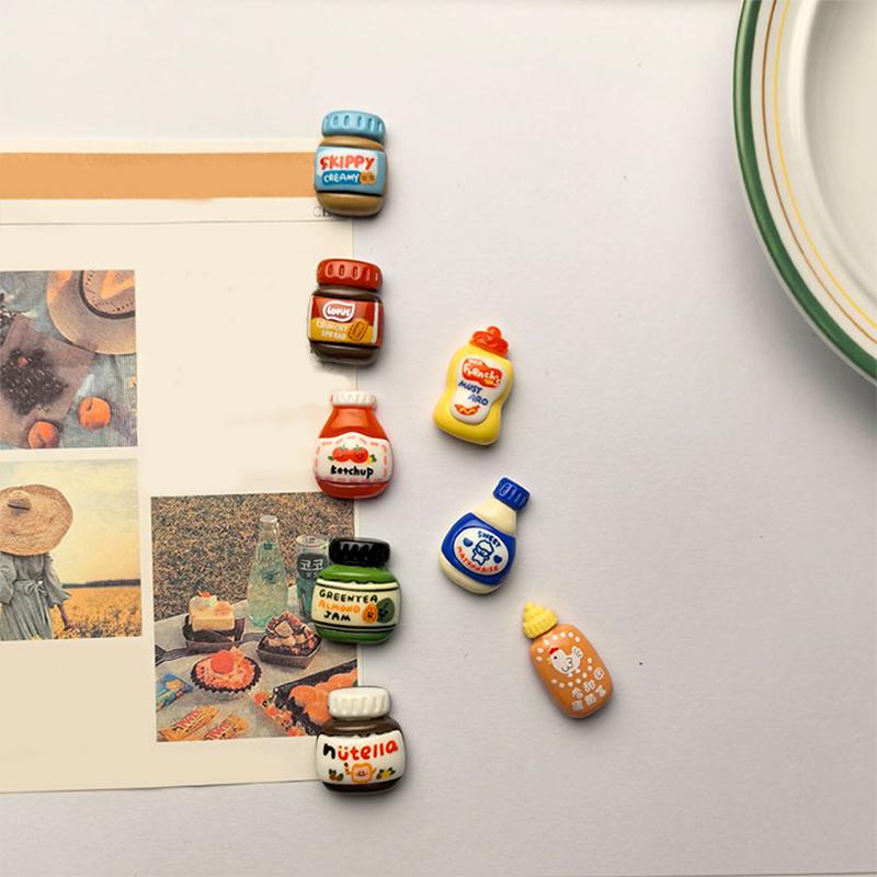 8PC Refrigerator Magnets Home Cooking Enthusiasts Creative Spice Bottle Fun Animal-Shaped