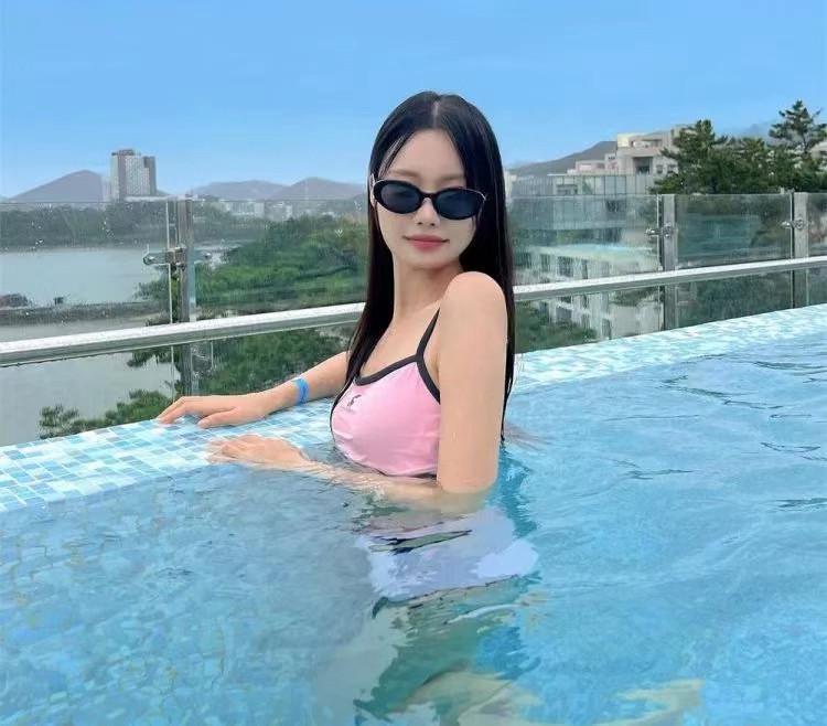 Korean Dongdaemun Sweet Style Bandeau Camisole Split Swimsuit