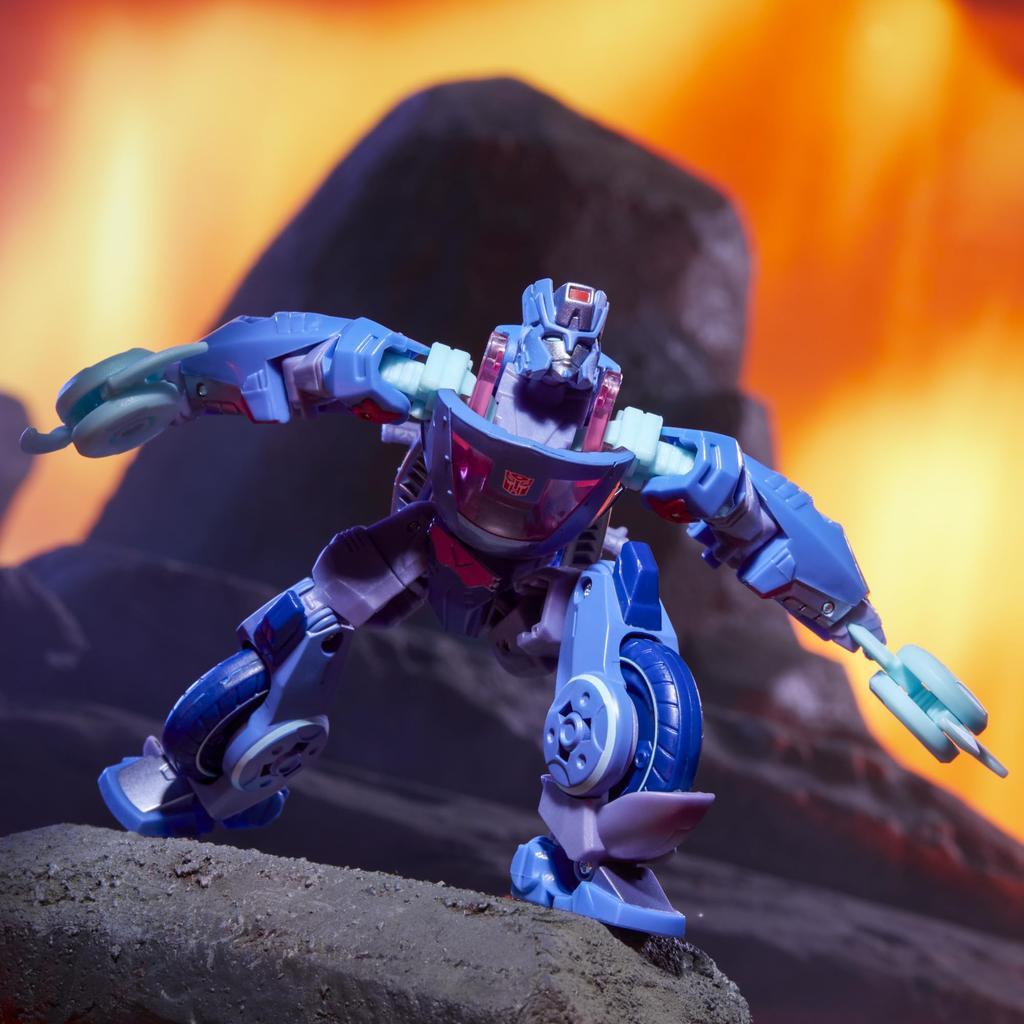 Transformers Legacy United Deluxe Class Cyberse Universe Chromia Transforming Action Ages 8 and Up 5.5-Inch Figure,