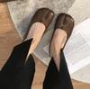 Fashion 2025 Japanese Style Tabi Ninja Shoes Women Retro Suede Flats Split Hoof Toe Boat Shoes Femme Mary Jeans Mocasines Ballerina Shoe