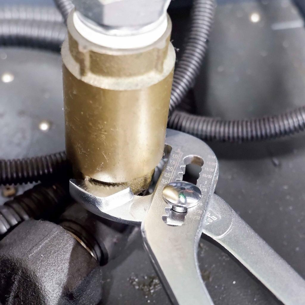 IPS PLIERS 250mm Maximum Mouth Opening 48mm Driver Included Made in Japan multiple sizes of plumbing Multi-Water MD-250 [Fits pipes]