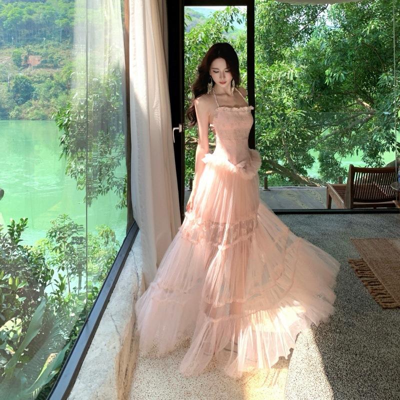 

One-word shoulder white neck tube top dress women s summer waist skirt seaside vacation skirt Spice girl mesh dress L рожевий