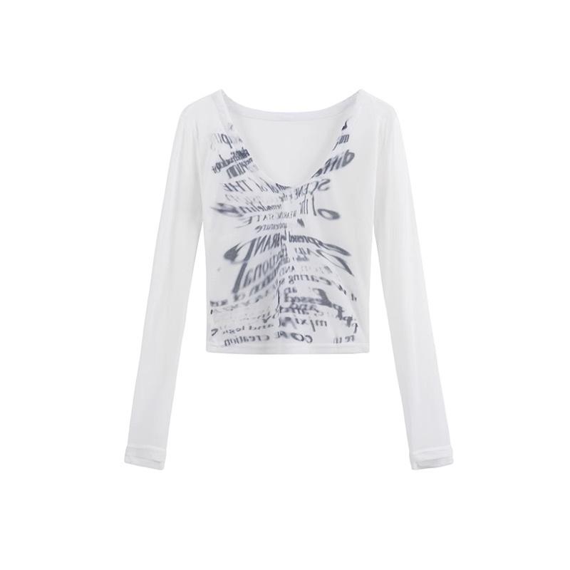 Women's Y2K Slim Fit V-Neck Letter Print Long Sleeve Crop Top