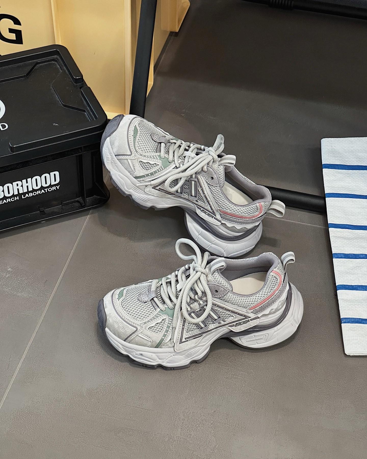 

Popular dad shoes women s 2025 autumn new versatile thick sole heightening comfortable trendy cool running sports casual women s shoes 35