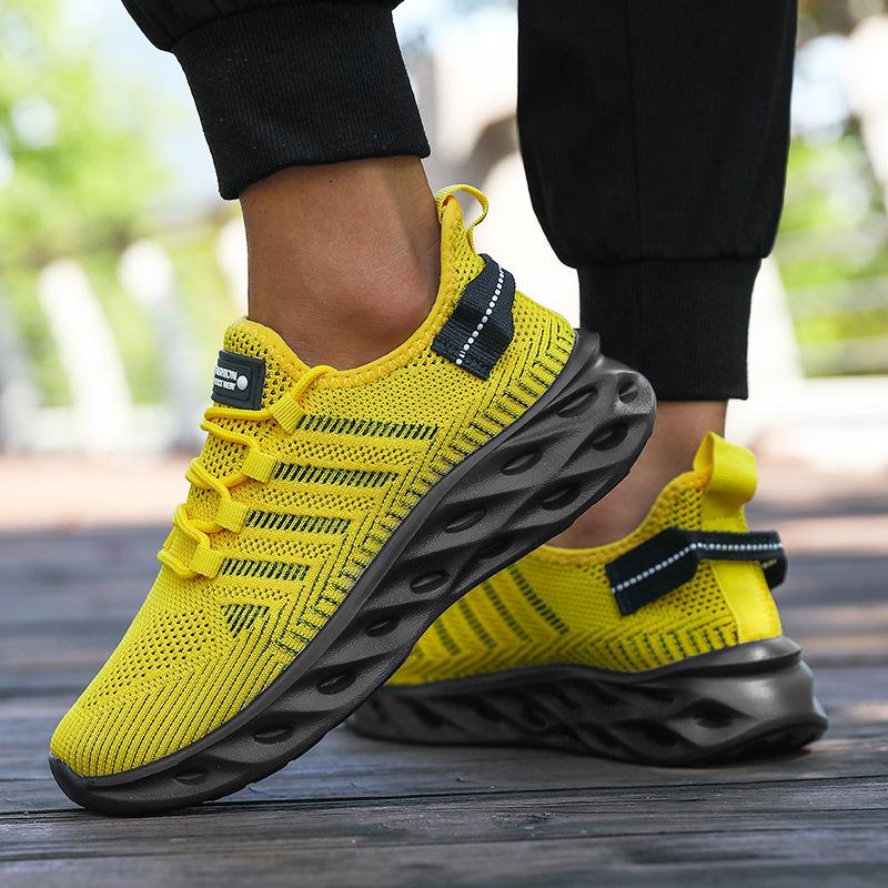 Large Size Platform Men's Shoes Summer Lightweight Breathable Mesh Shoes Men's Sports Shoes Blade Men's and Women's Running Trendy Shoes
