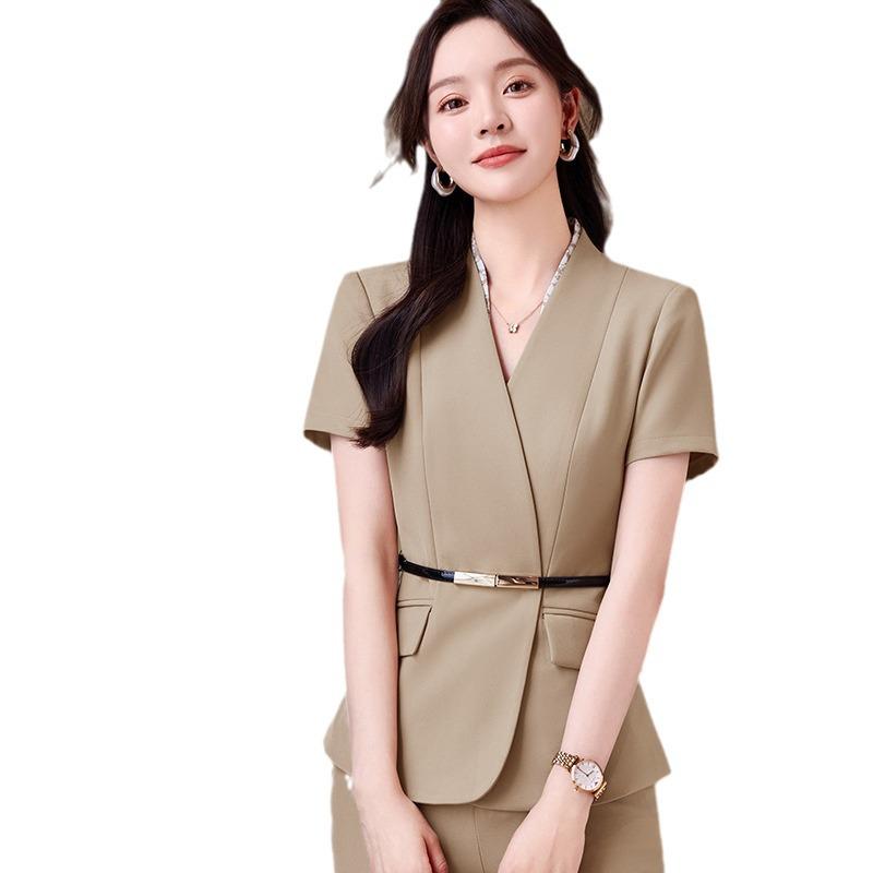 Women's Professional Goddess Style Suit: Fashionable Formal Workwear for Office and Business