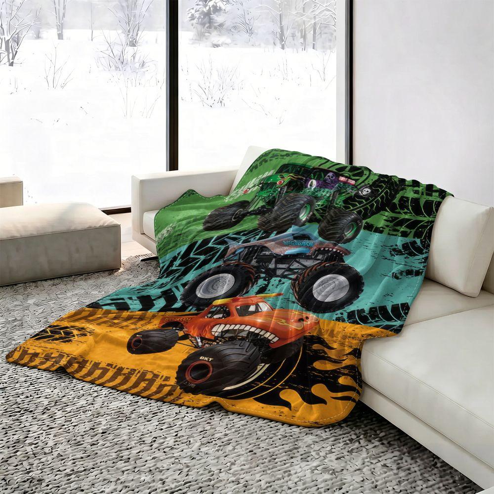 Monster Truck Print Cooling Blanket Q-Max-0.35 Cool Fiber Summer Cooling Throw Lightweight Soft Bedding for Kids Boys Bedroom 100cmx150cm