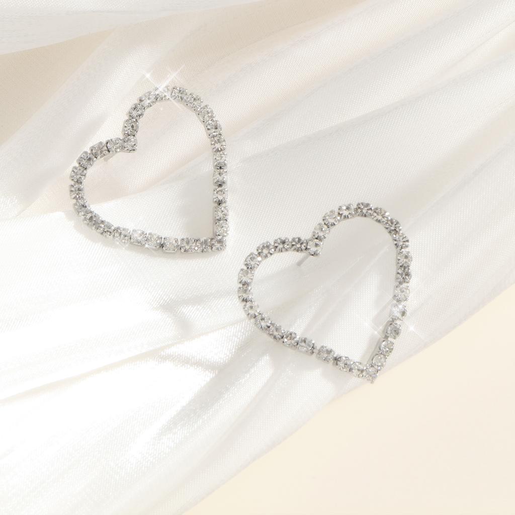 Women's Minimalist Delicate Style Romantic Sweet Sparkling Zirconia Heart Stud Earrings Great for vacation wear and gifts
