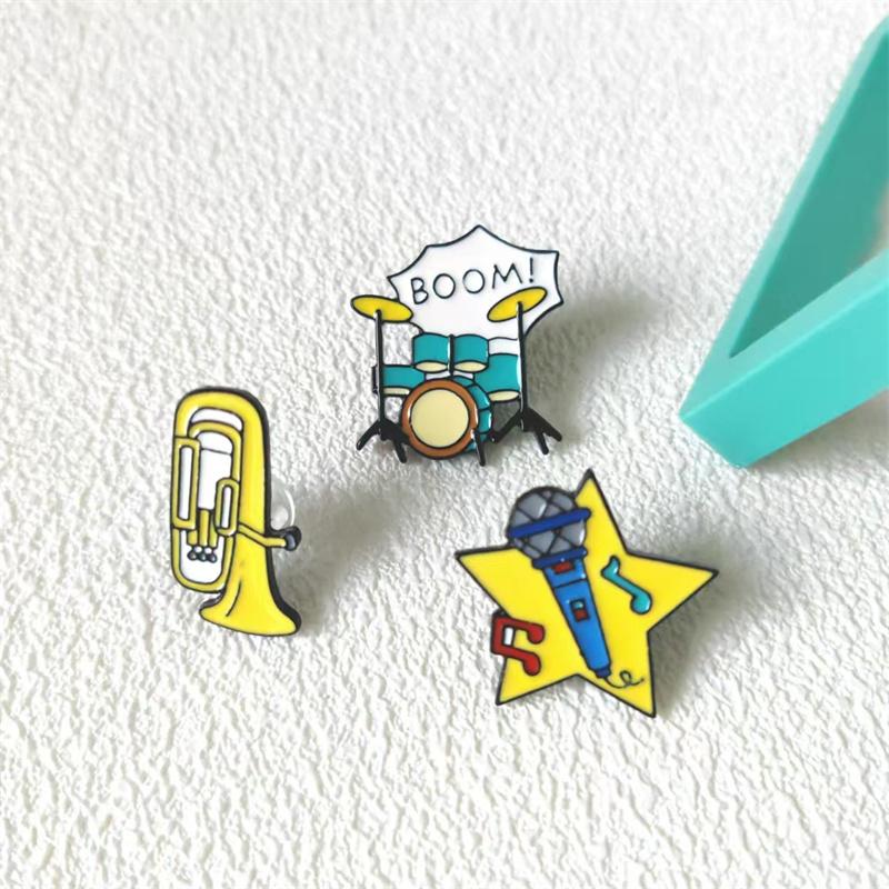 Miuscial Enamel Pin Jazz Drum Set Mircophone Trumpet Brooches Lapel Badge Jewelry Gift for Kids Friends
