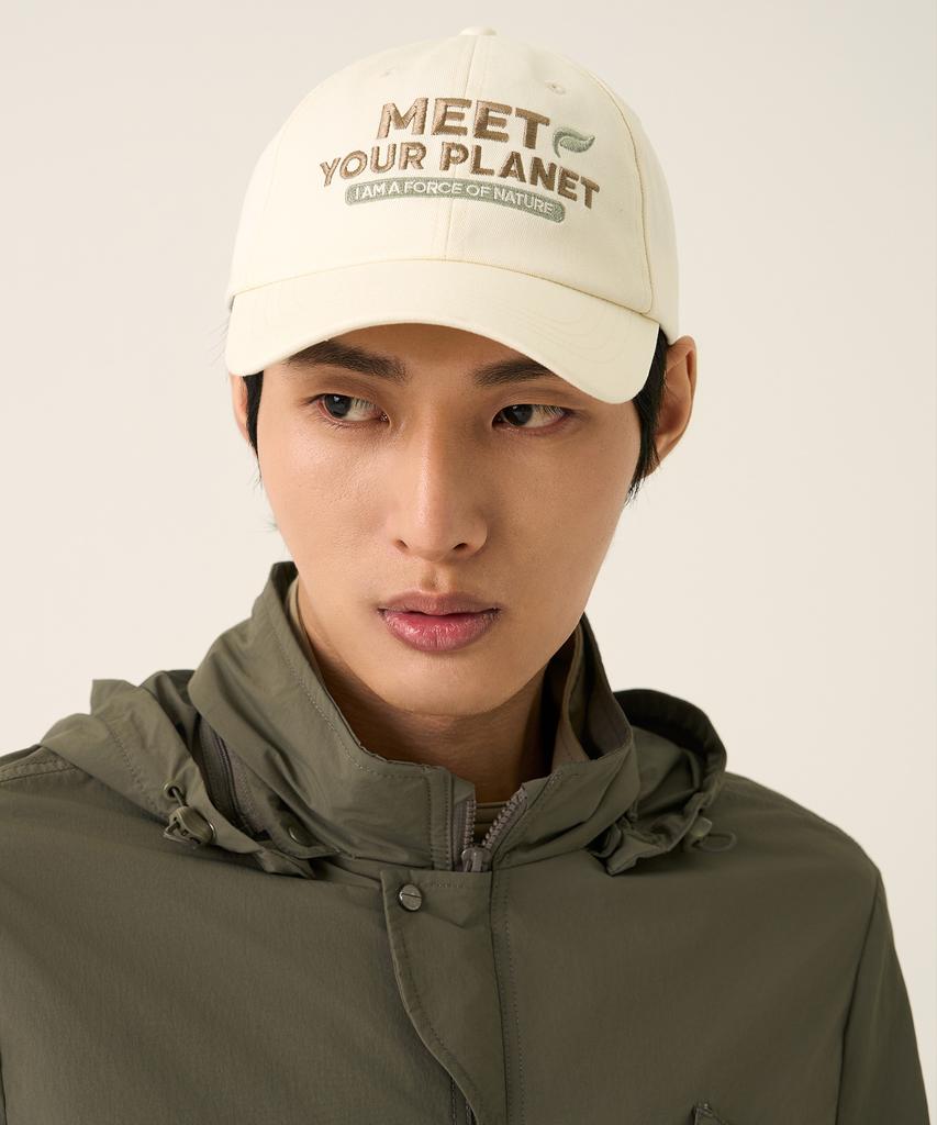 BBC EARTH Planet Ball Cap_Ivory
