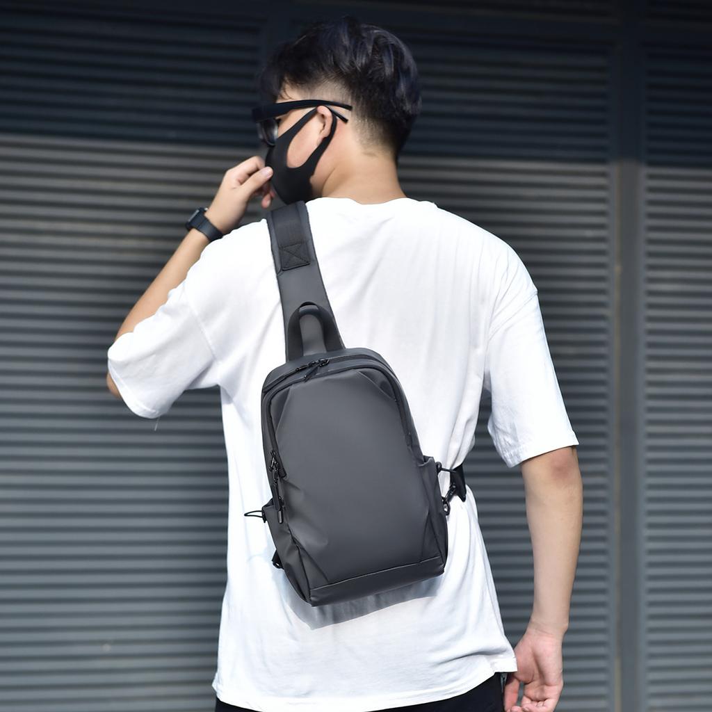 Autumn Men's Breast Bag Korean Style Cool One-shoulder Crossbody Bag Multifunctional Casual and Fashionable Breast Bag Waist Bag