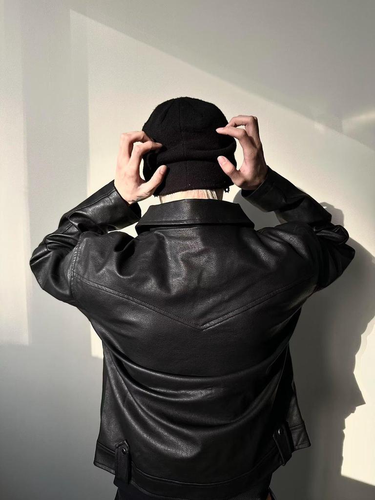 Veste en Cuir Noir Rétro pour Homme - Style Hipster Tendance Pilote avec Texture Craquelée pour le Port en Moto Printemps et Automne