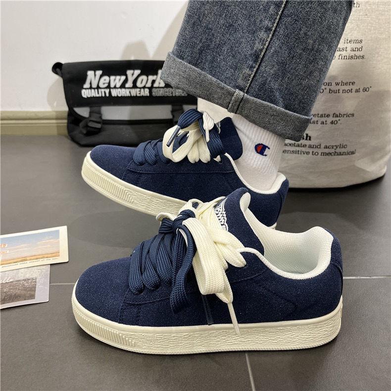 Fashion 2025 Spring New Casual Couple Casual Shoes Retro Chic Versatile Youth Trend Breathable Height Increasing Sports Skateboard Shoes