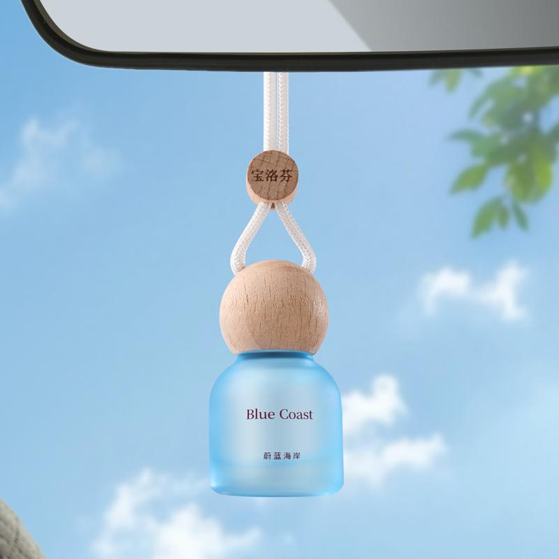 Natural Wood Hanging Aroma Pendant for Car and Home – Slow-Release Glass Bottle Freshener